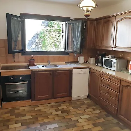 Beau F4 Apartment